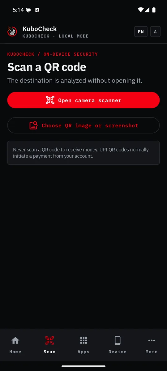 KuboCheck QR safety screen with camera and image-screenshot scanning options plus UPI payment guidance.